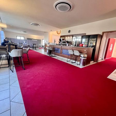 Holidays Homes Rome Golf Appartamenti Marco Simone Aeb Eksteriør bilde