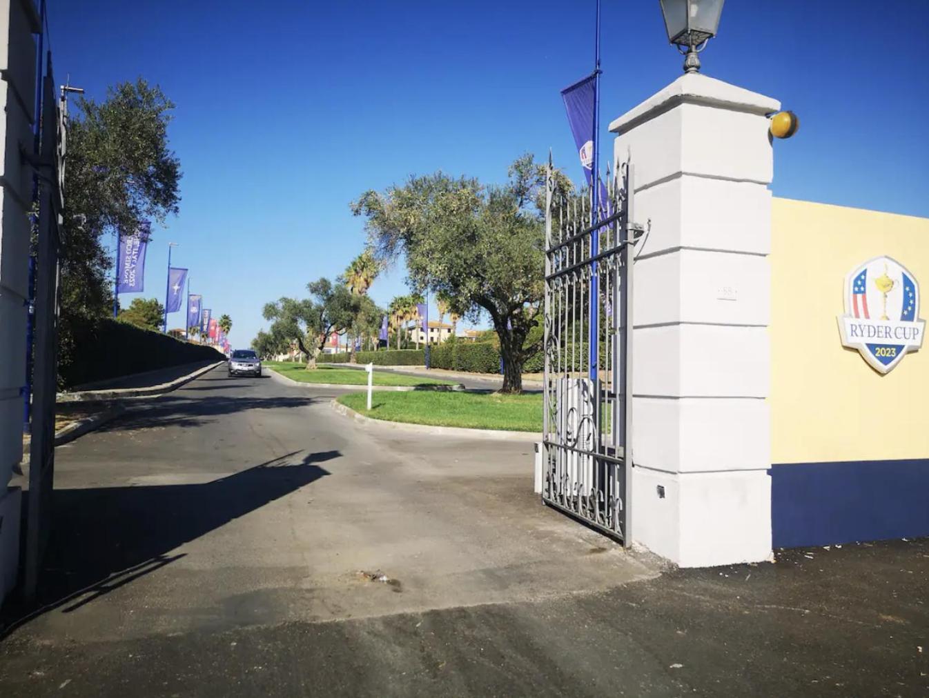 Holidays Homes Rome Golf Appartamenti Marco Simone Aeb Eksteriør bilde